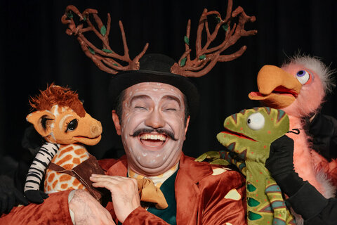 سهلگیری تولید؛ آفت بزرگ تئاتر کودک/ سفری از تنهایی تا کشف دوستیهای تازه با «اوکاپی»