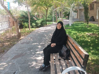 دیگر برای هیچکس از غصه هایم نمی‌گویم/ پسرانم خودشان خانه را جارو می زنند