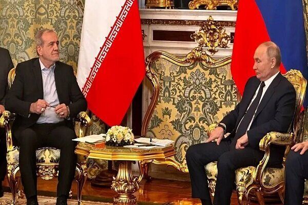 پزشکیان در دیدار با پوتین: تسریع در اجرای توافقنامه جامع ایران و روسیه در دستورکار است