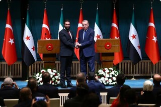 چرا اردوغان و جولانی در برابر حملات اسرائیل سکوت می‌کنند؟