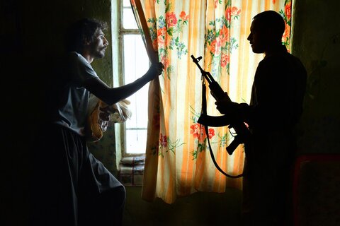 «اتاقک گلی» قربانی سینمادار و سرمایهگذار شد/ میخواستم امید و زندگی پایان فیلم باشد نه جنگ!