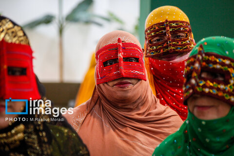 جشنواره شکرگزاری «انبه و یاسمین‌گُل»