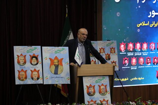 رییس کمیسیون آموزش مجلس: ذهن معلمان باید از دغدغه مالی آزاد باشد