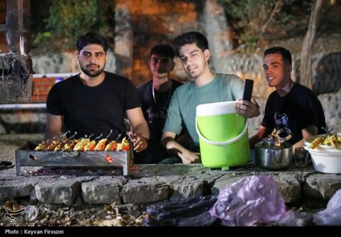 شب های دریاچه زریبار مریوان