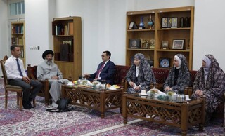 میزبانی کتابخانه رضوی از هیئت بنیاد بین‌المللی امیر علیشیر نوایی ازبکستان