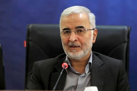 وزیر کشور در نجف: راه رهبر شهید در میان آزادگان جهان جاودانه می‌ماند