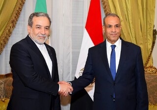 وزرای خارجه ایران و مصر در قاهره دیدار کردند