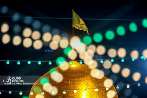 حال و هوای حرم مطهر رضوی در شب میلاد رسول اکرم (ص)