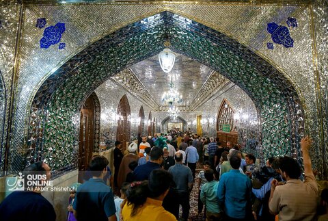 حال و هوای حرم مطهر رضوی در شب میلاد رسول اکرم (ص)