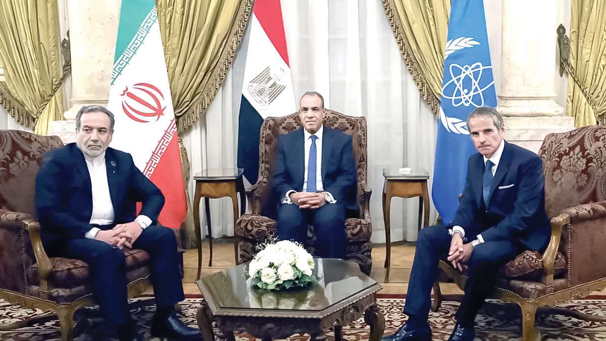 دست تردید