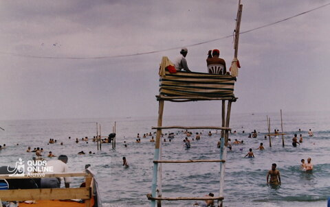 آخرین هفته تعطیلات تابستانی در ساحل خزر سال 1384