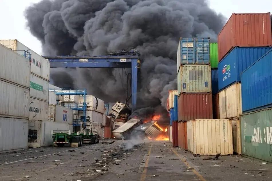 Več kot šest tisoč milijard tomanov izplačanih trgovcem, oškodovanim v nesreči v pristanišču Šahid Radžai