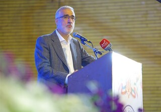 تاکنون کمبود جدی تجهیزات پزشکی نداشتیم/ نگرانی از وضعیت تامین تجهیزات در نیمه دوم سال