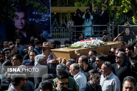 مراسم تشییع پیکر امید جهان