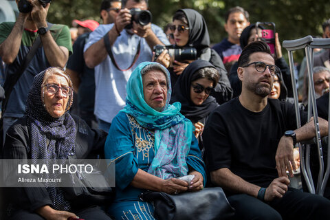 مراسم تشییع پیکر امید جهان