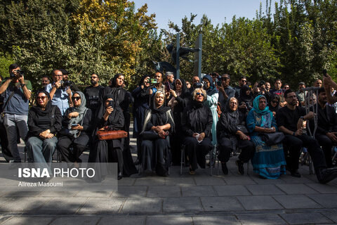 مراسم تشییع پیکر امید جهان