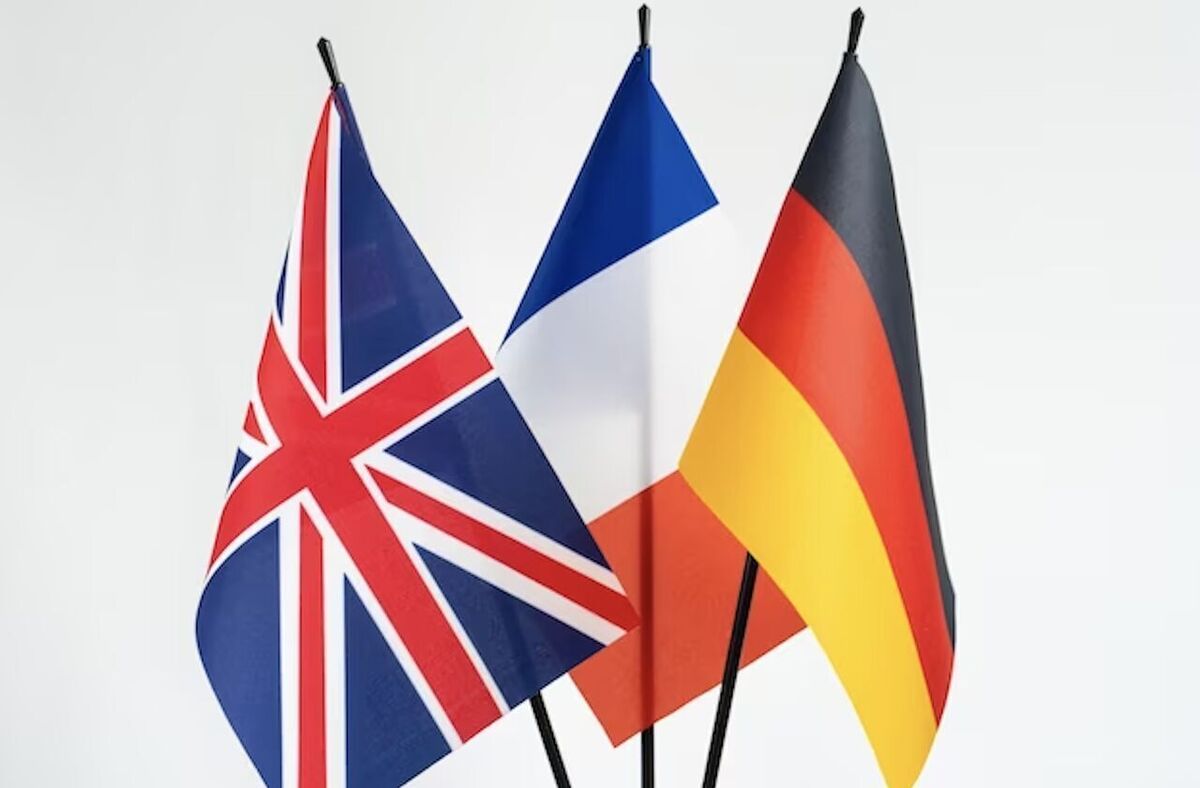 روایت آلمان از تماس تروئیکای اروپایی و عراقچی درباره موضوع هسته‌ای ایران