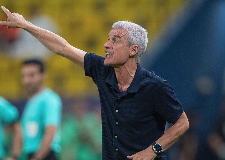 واکنش سرمربی الوصل به پیروزی قاطع برابر استقلال