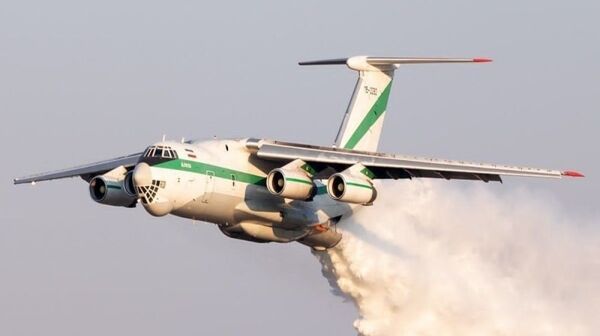 بازگشت هواپیمای آبپاش به خوزستان برای مهار آتش هورالعظیم