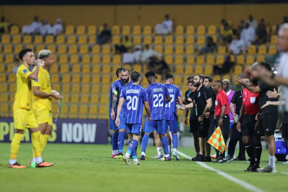 سیدورف شنبه وارد ایران می‌شود؛ ساپینتو زیر ذره‌بین اسطوره هلندی