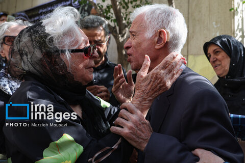 تشییع پیکر «ثمینه باغچه‌بان»