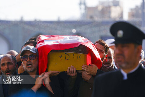 تشییع پیکر حجت‌الاسلام والمسلمین علی اکبر الهی خراسانی در حرم مطهر رضوی