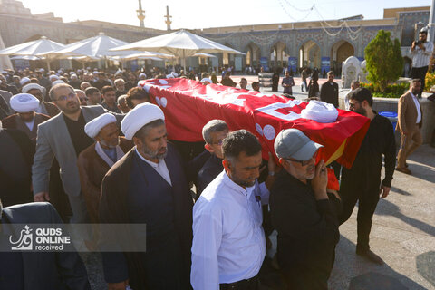 تشییع پیکر حجت‌الاسلام والمسلمین علی اکبر الهی خراسانی در حرم مطهر رضوی