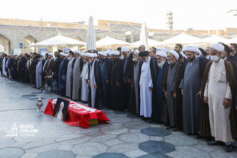 تشییع پیکر حجت‌الاسلام والمسلمین علی اکبر الهی خراسانی در حرم مطهر رضوی