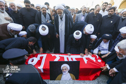 تشییع پیکر حجت‌الاسلام والمسلمین علی اکبر الهی خراسانی در حرم مطهر رضوی