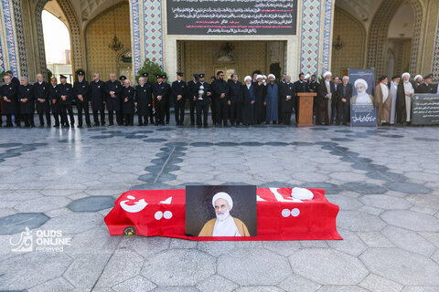 تشییع پیکر حجت‌الاسلام والمسلمین علی اکبر الهی خراسانی در حرم مطهر رضوی