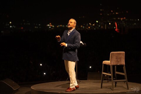 علیرضا قربانی در شب آخر «ایرانم» در تهران/ دوری از شما غمی است بر دل ما