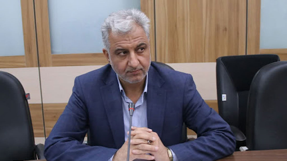 با منش پدرانه بنیادی از علم را با حمایت و نظم بنا نهاد