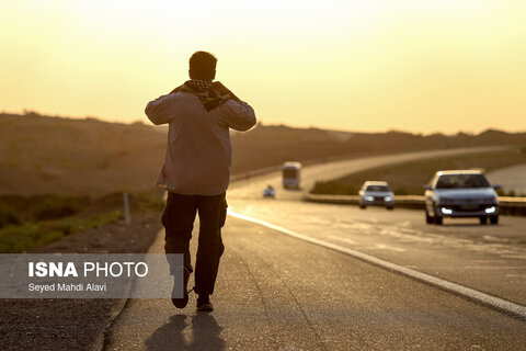 کاروان پیاده قم تا مشهد