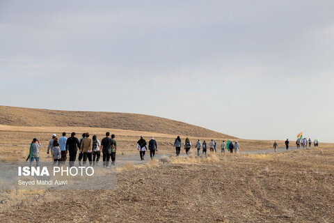 کاروان پیاده قم تا مشهد