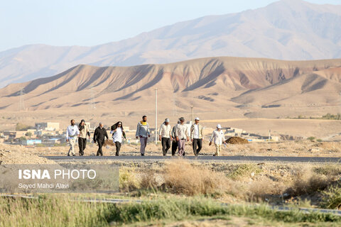 کاروان پیاده قم تا مشهد