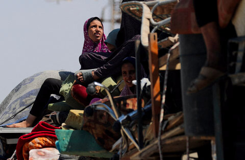 کوچ اجباری ساکنین غزه به دلیل افزایش حملات رژیم صهیونیستی