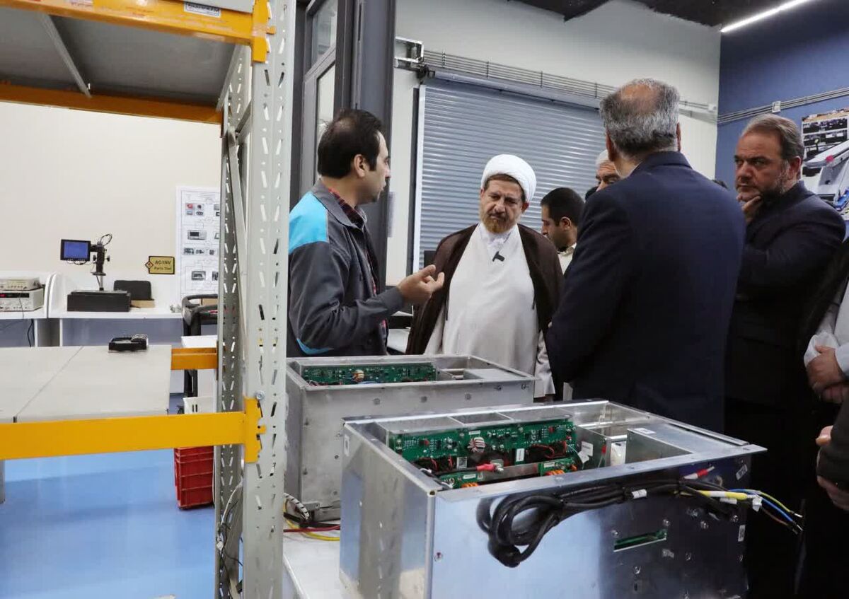 رفع مشکل بیش از ۱۶۰ واحد تولیدی طی سه ماهه اول سال ۱۴۰۴