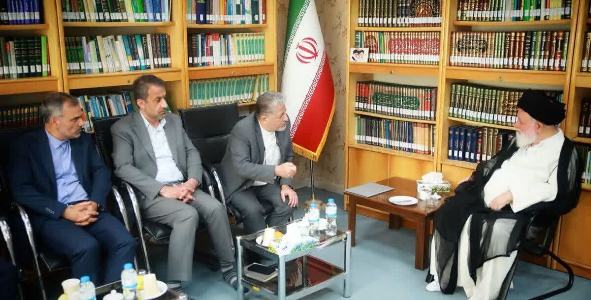 آیت‌الله علم‌الهدی: دانشگاه آزاد باید پرچمدار عرصه فرهنگی و معنوی کشور باشد