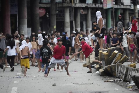 درگیری‌های خشونت آمیز در نزدیکی کاخ ریاست جمهوری فیلیپین