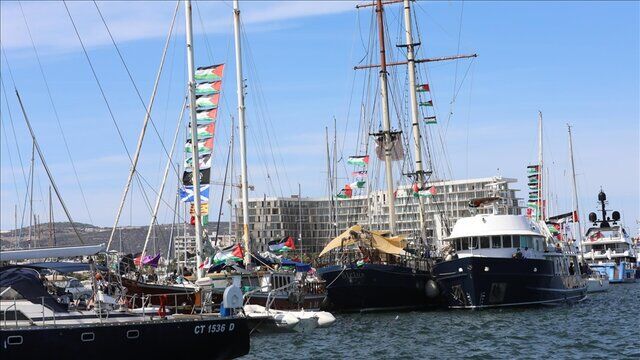 پرواز پهپادهای ناشناس بر فراز ناوگان جهانی پایداری در دریای مدیترانه