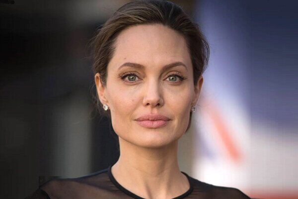 آنجلینا جولی: دیگر آمریکا را به رسمیت نمی‌شناسم