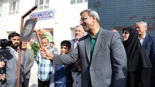 آغاز سال تحصیلی با حضور استاندار خراسان رضوی در تایباد