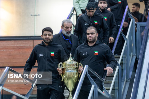 عکس روز | استقبال از تیم ملی کشتی فرنگی ایران در فرودگاه امام خمینی (ره)