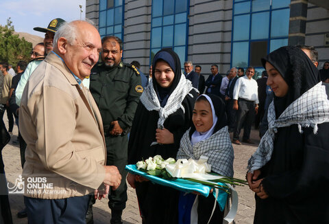 قدم‌های سبز انرژینو در خاک زاوه