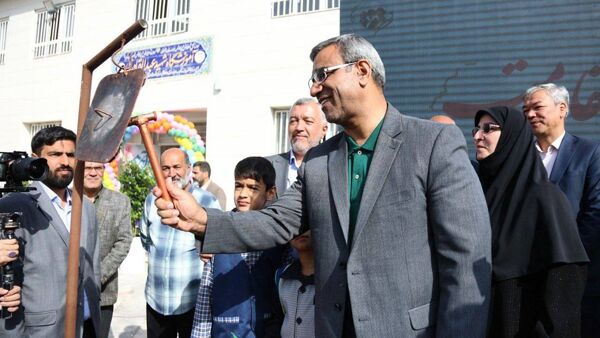 آغاز سال تحصیلی با حضور استاندار خراسان رضوی در تایباد