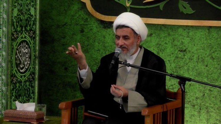 سخنران حرم مطهر رضوی: عزت و اقتدار کشور مرهون مجاهدت رزمندگان دفاع مقدس است