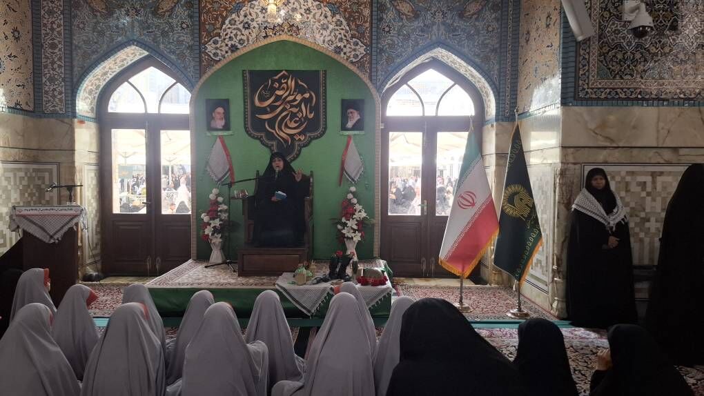 بانوان رضوی میهمان ویژه‌برنامه «فرزندان روح‌الله؛ حماسه‌سازان بی‌ادعا» شدند