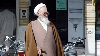 چرا امام زمان (عج) را «خلیفه‌الله» و «ولیّ‌الله اعظم» می‌خوانند؟