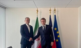 روسای جمهور ایران و فرانسه با یکدیگر دیدار کردند