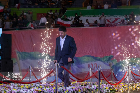 مراسم تجلیل از اعضای تیم‌های کشتی آزاد و فرنگی در مسابقات قهرمانی جهان